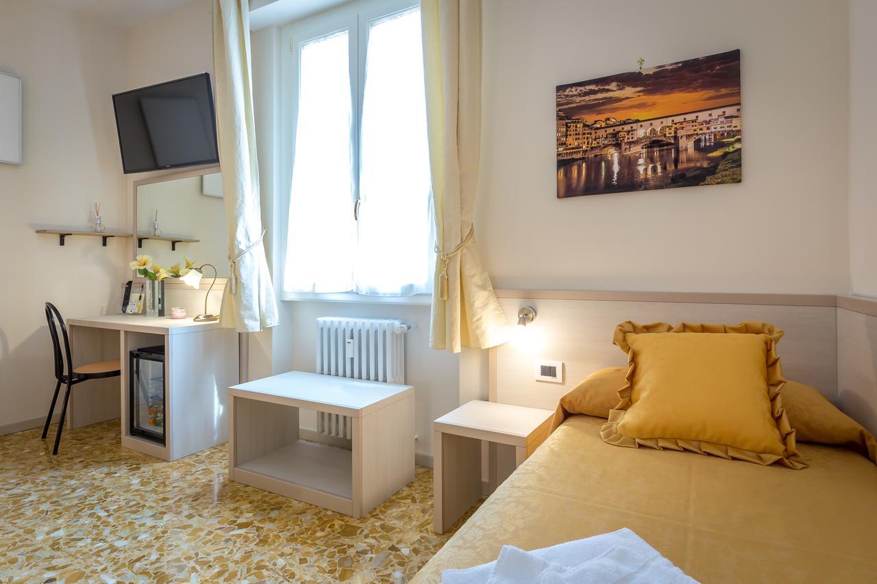 B&B Dolce Luna Florenţa Exterior foto
