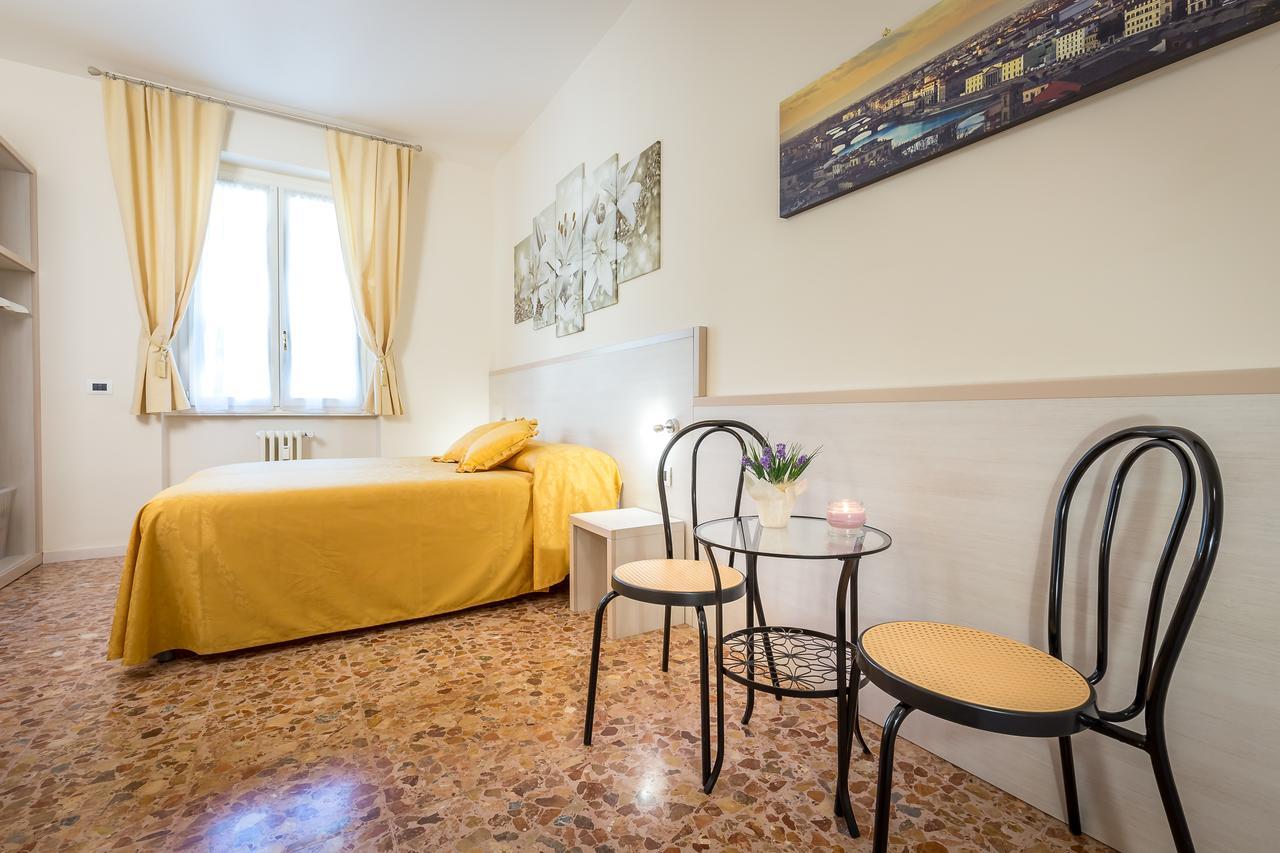 B&B Dolce Luna Florenţa Exterior foto